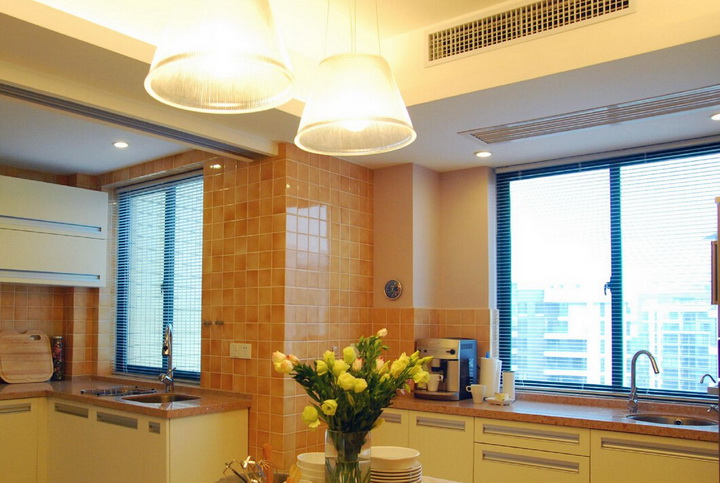 �N��������{(di��o)