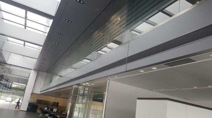 ������{���B